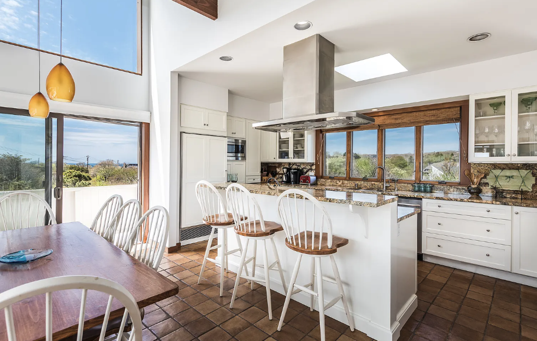 Montauk Oceanfront Retreat photo 4